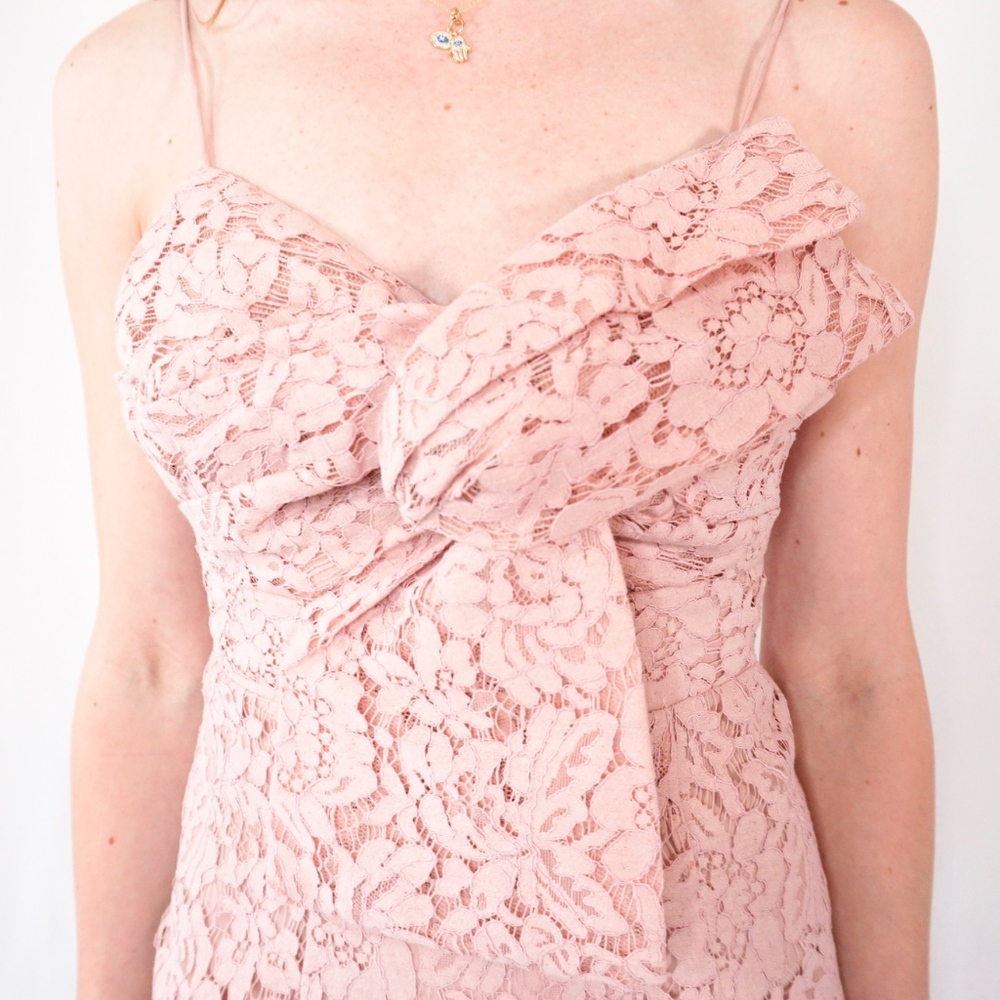 ASOS Blush Pink Lace Knit Twist Front Midi Dress - Picture 8 of 8